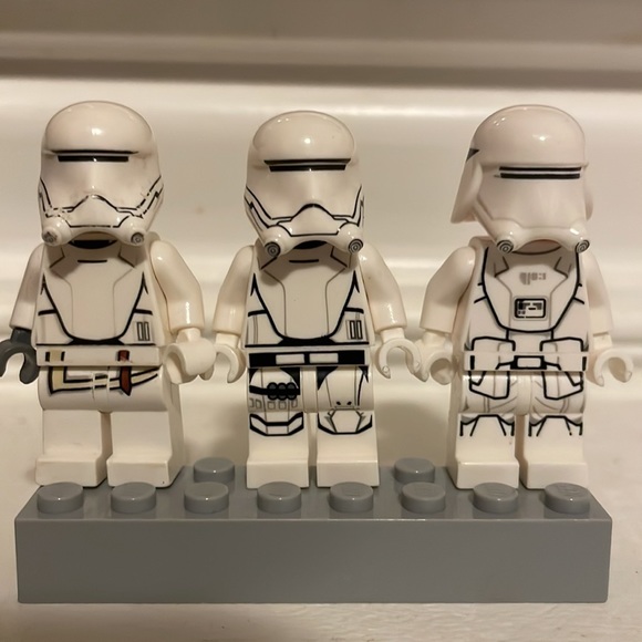 Legos - Picture 3 of 12